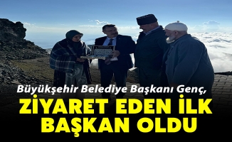 GENÇ KIRKLAR MESCİDİ’Nİ ZİYARET EDEN İLK BAŞKAN OLDU